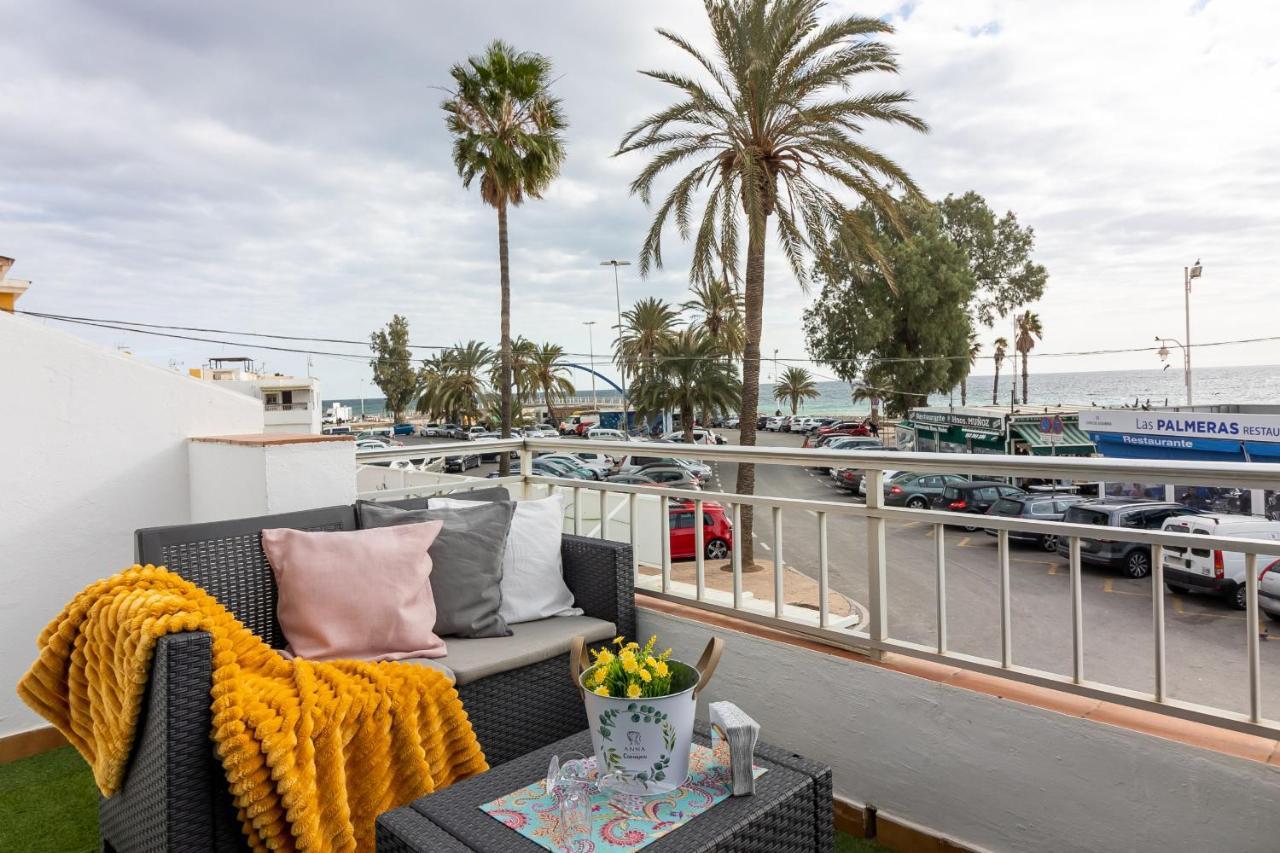 Sea & Wave Pedregalejo Beach Apartment Màlaga Exteriér fotografie